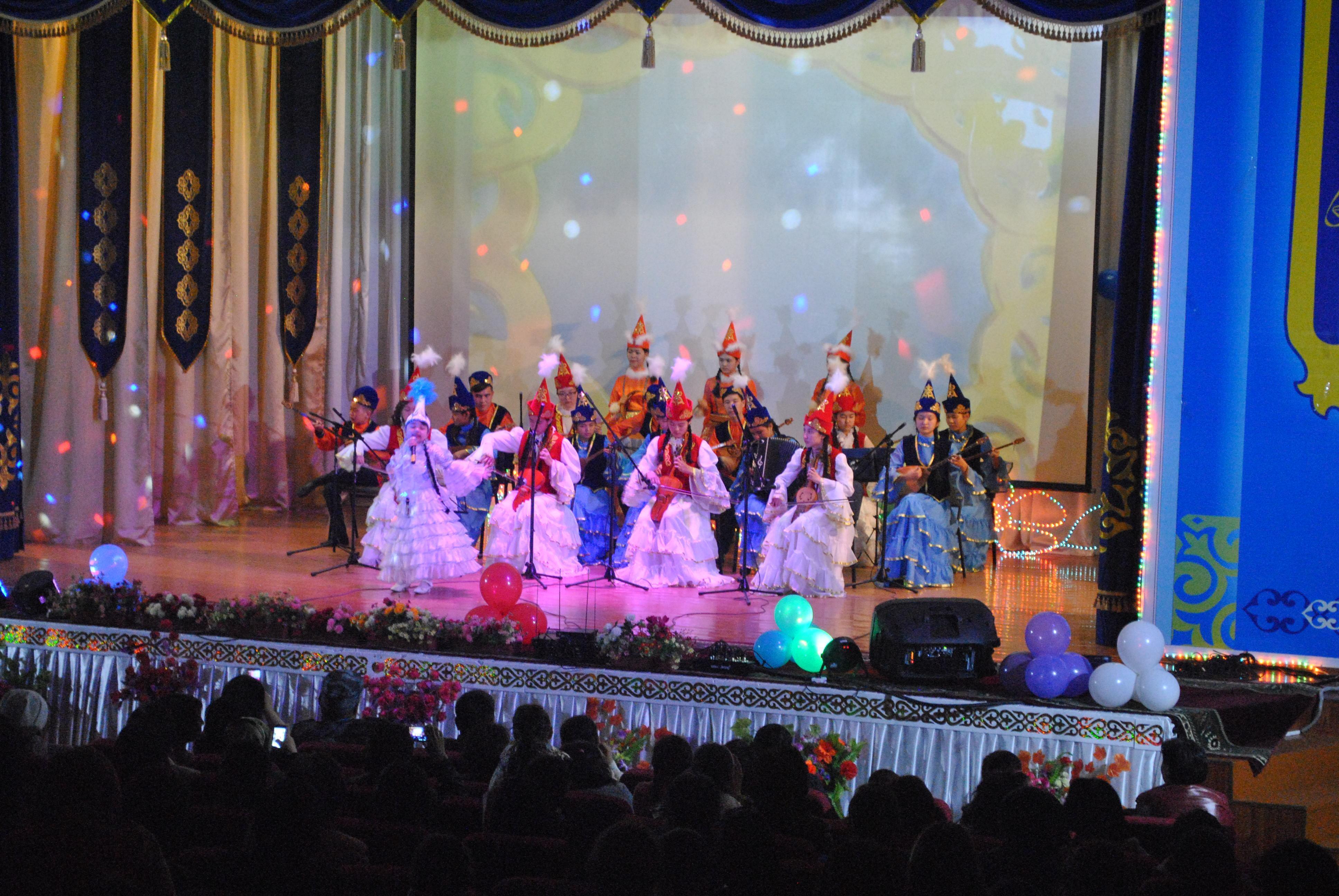 Көркемөнерпаздар концерті