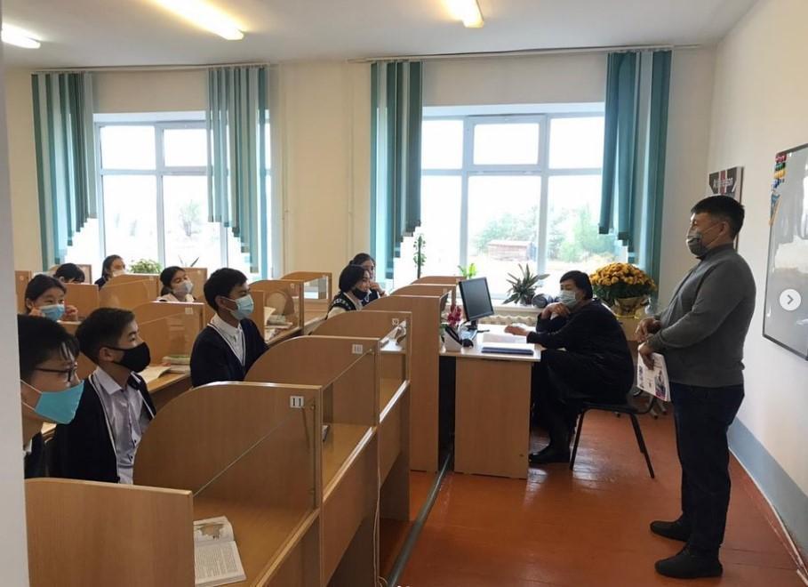 Шығыс Қазақстан техникалық университетінің өкілдері